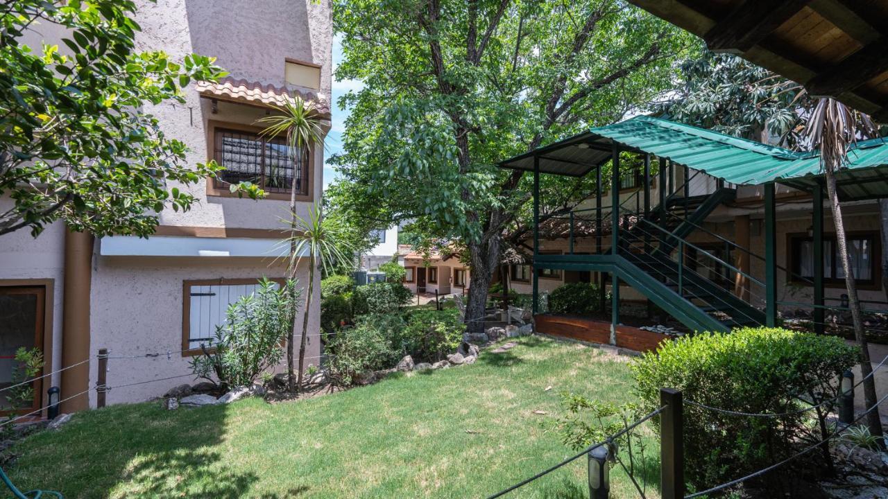 Los Espinillos Hotel Y Spa Вила Карлос Пас Екстериор снимка